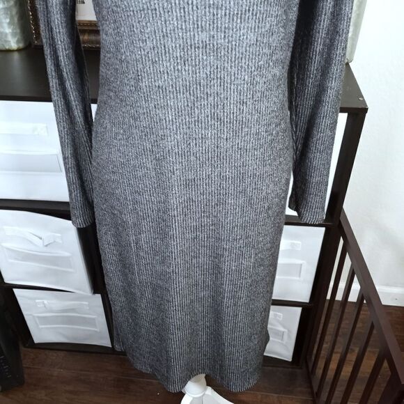 A NEW DAY GRAY MIDI DRESS SZ.L EUC - Picture 4 of 9